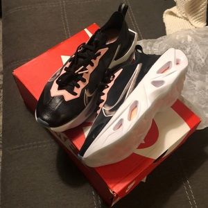 Women’s NIKE Zoom x Vista Grind